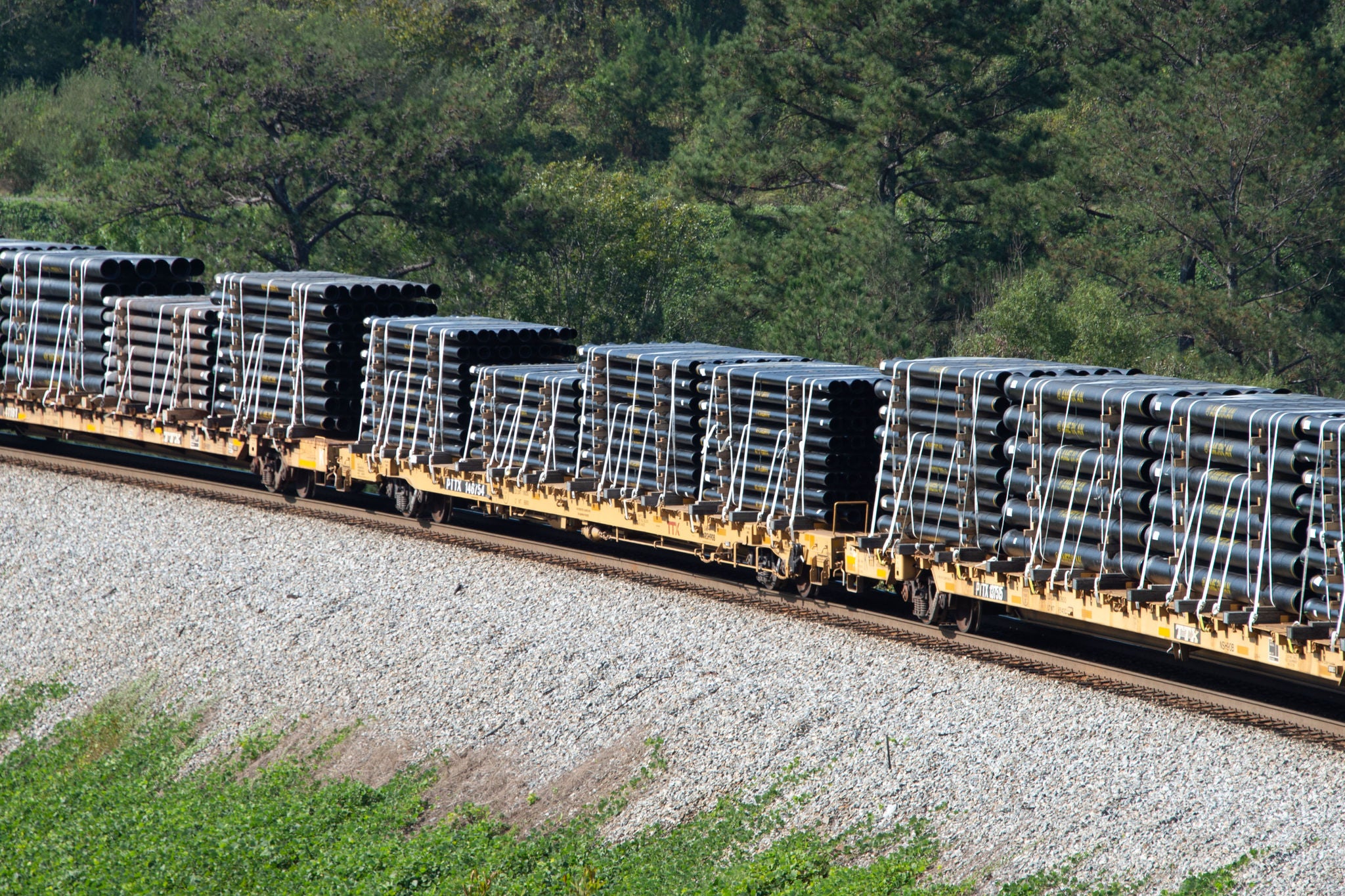 Flat Car shipping pipe 